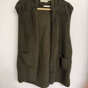 Cozy Olive Green Sleeveless Vest